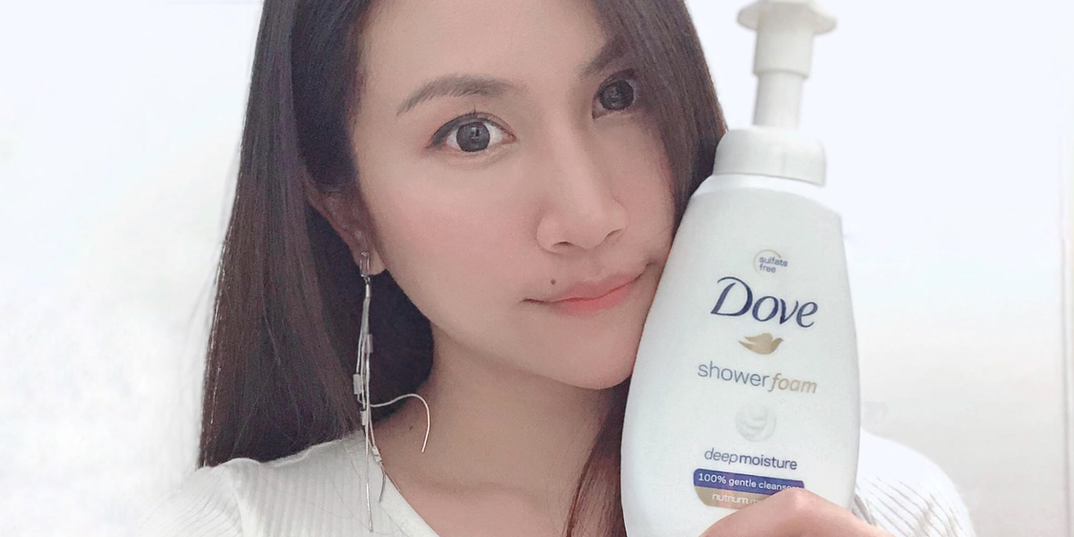 Selfcare made simple Enjoy foamfilled showers every day with Dove