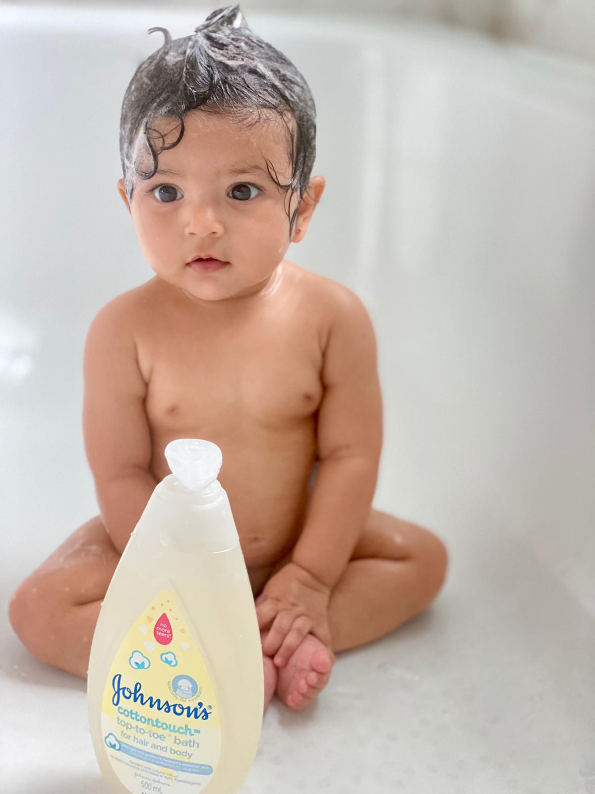 Bathing a newborn New mom tips to start a good bath routine