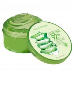 SOOTHING & MOISTURE ALOE VERA 92% SOOTHING GEL by NATURE REPUBLIC
