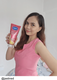 Vaseline Gluta-Hya Serum Burst Lotion Pro-Age Restore