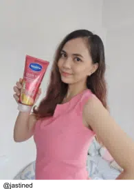 Vaseline Gluta-Hya Serum Burst Lotion Pro-Age Restore