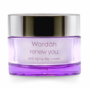 best natural anti aging moisturizer - Wardah Renew You Anti Aging Day Cream
