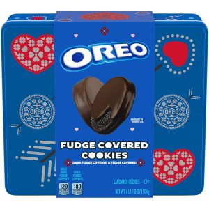 Chocolate Sandwich Cookies by Oreo